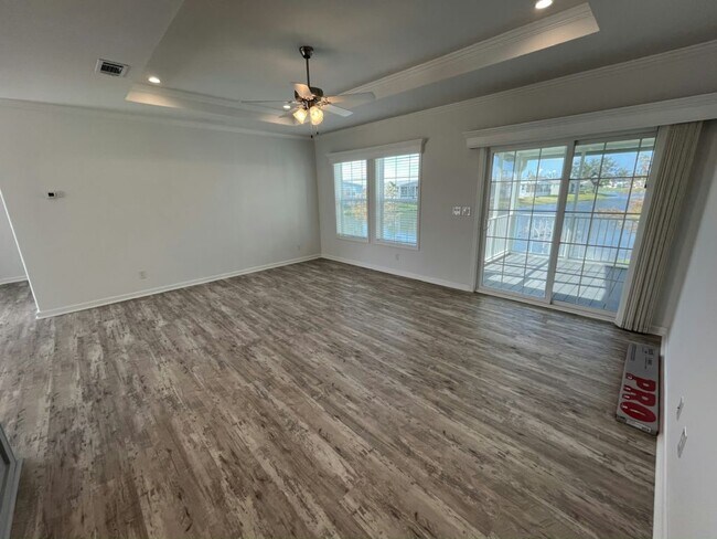 Foto del edificio - 7920 Chandler St