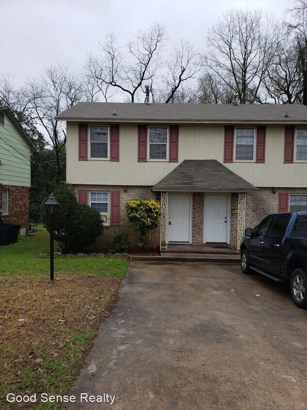 Primary Photo - 2 br, 1.5 bath House - 421 Alta Vista