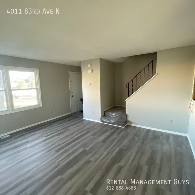 Building Photo - Updated 2 Bedroom 2 Bathroom Twin Home!