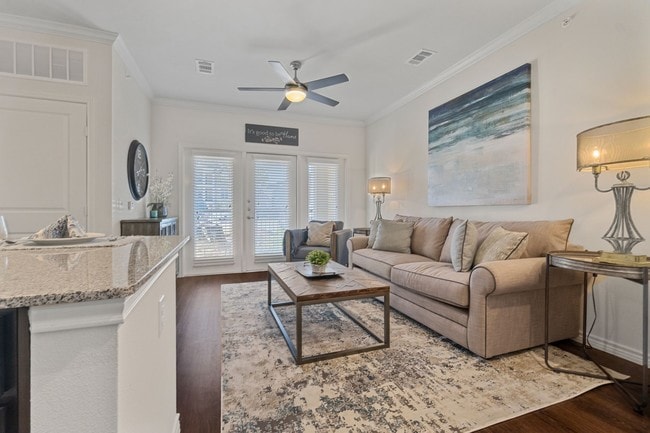 Auberge of Burleson Living Room - Auberge of Burleson