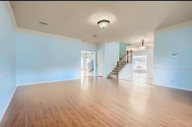 Foto del edificio - 3513 Pine Hollow Dr