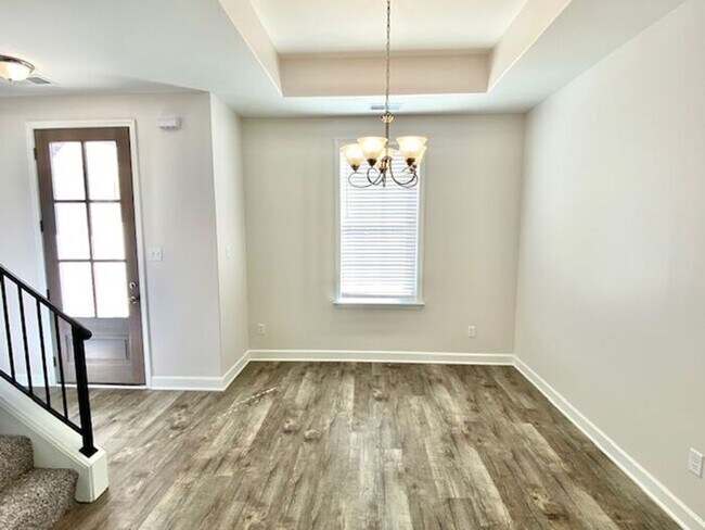 Building Photo - Now Leasing a 4-Bedroom 2.5 Bath Home in O...