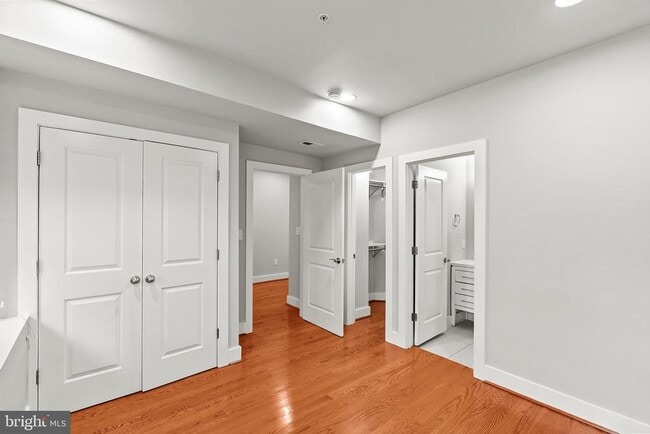 Foto del edificio - 2616 Garfield St NW