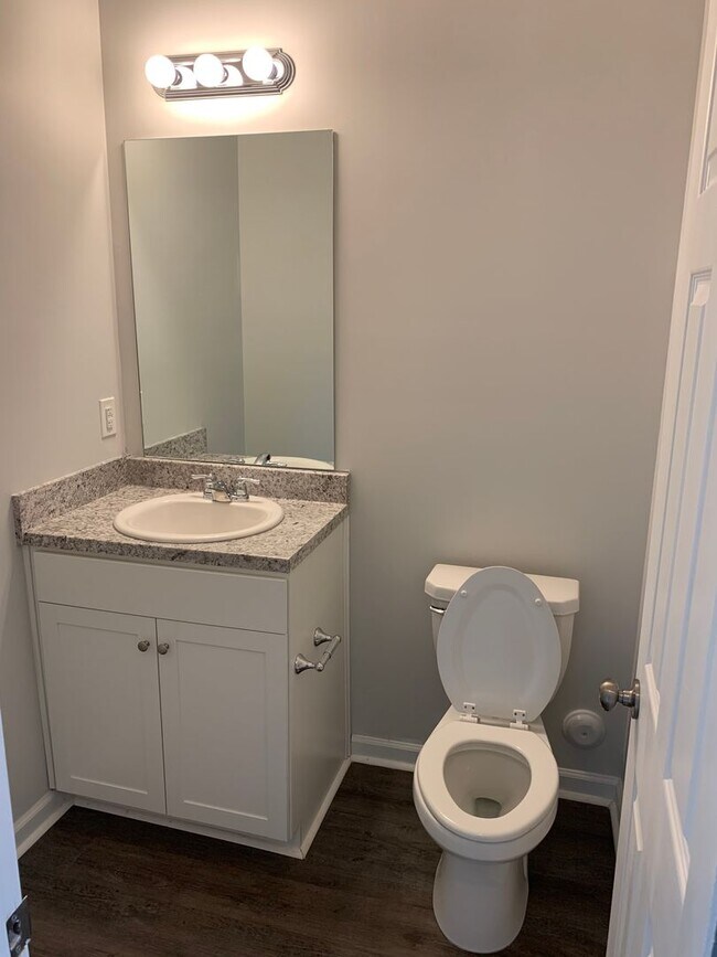Foto del edificio - Available NOW! Stunning 3 Bed, 2.5 Bath Home in Tucker Farms