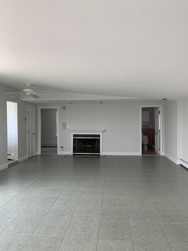 Foto del edificio - 87 Bellevue Rd