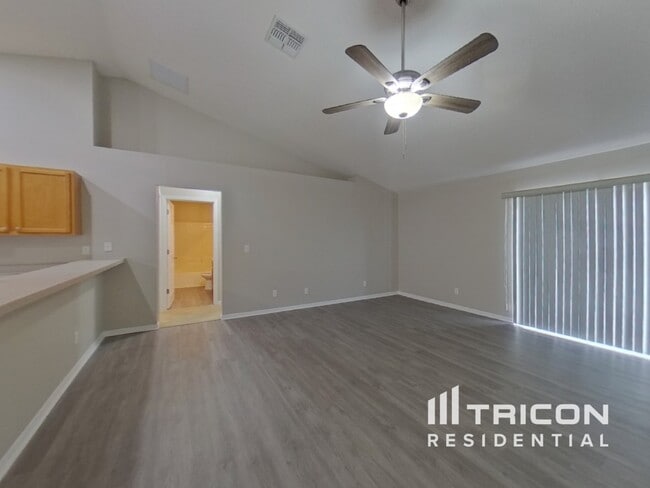 Building Photo - 1026 Sandhill Street Groveland FL