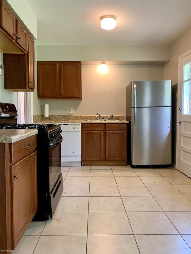 Building Photo - 3 br, 1 bath House - 985 Wellsville Rd