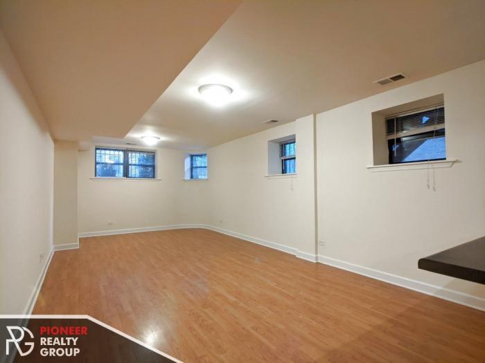 Primary Photo - 3 bedroom in CHICAGO IL 60647