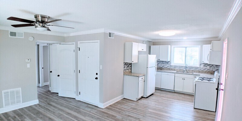 Primary Photo - RTJ Adams Street Properties, LLC