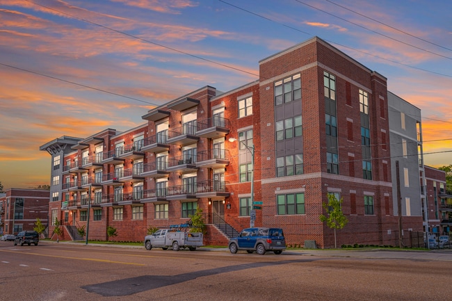 Photo - Madison Midtown Apartments