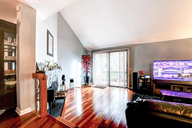 Foto del edificio - 572 Sanderling Ct