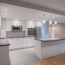 Building Photo - 4800 Maisonneuve Blvd W