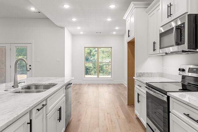 Foto del edificio - 4216 Lynx Ln