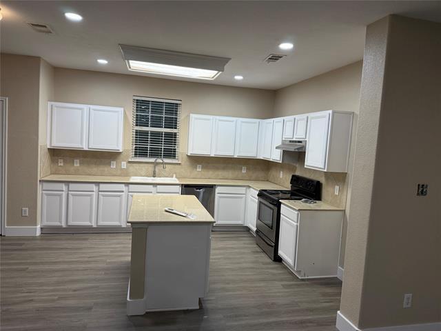Foto del edificio - 4221 Furrow Dr