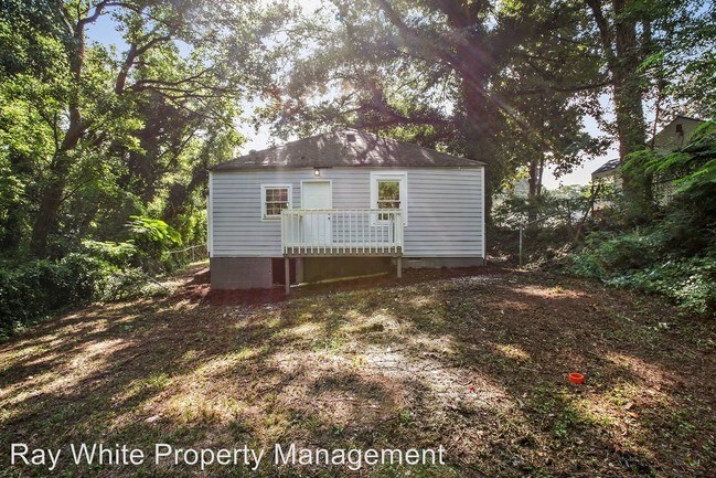 Foto del edificio - 3 br, 2 bath House - 1471 Almont Drive SW