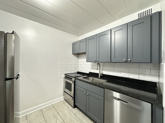 Foto del edificio - 1360 W Touhy Ave