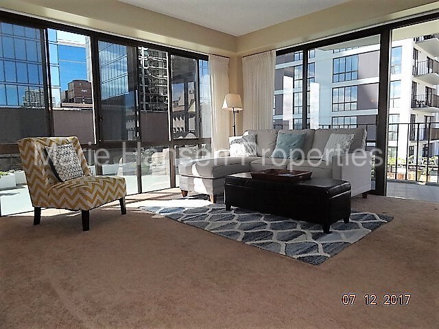 Foto del edificio - 700 Richards St