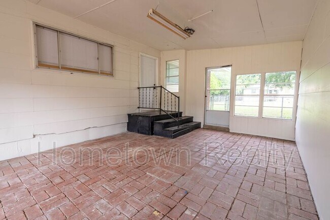 Foto del edificio - 3907 NW Denver Ave