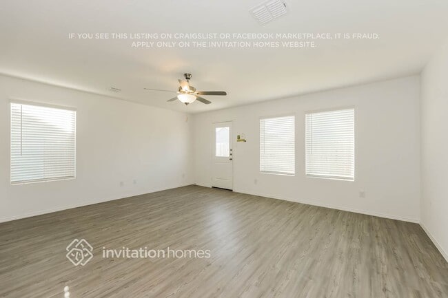 Building Photo - 4037 Drifters Bnd Dr