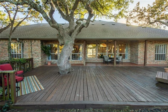 Building Photo - 14413 Friendswood Ln