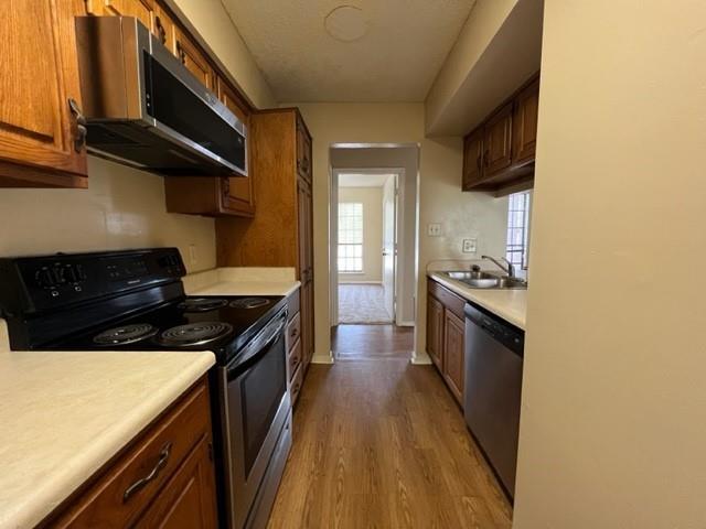 Building Photo - 5401 Laguna Dr