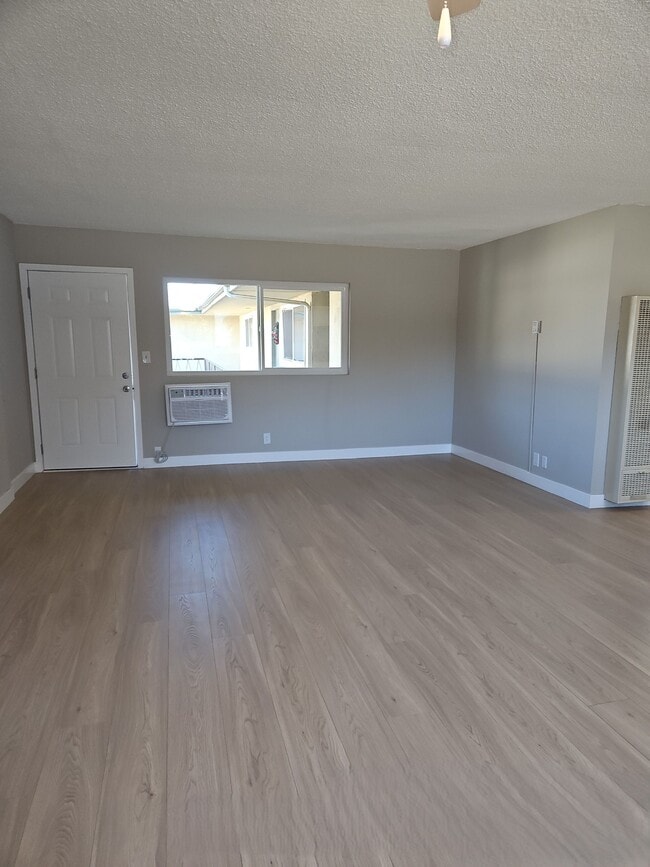 Building Photo - 8445 Tobias Ave