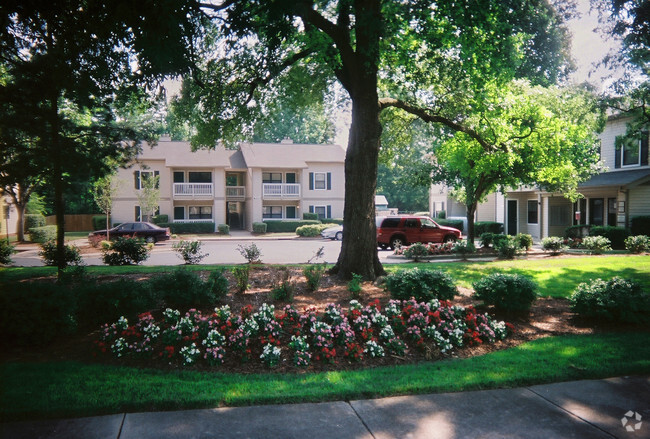 Pleasant View Apartments