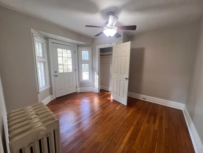 Foto del edificio - 641 Parkwood St NE