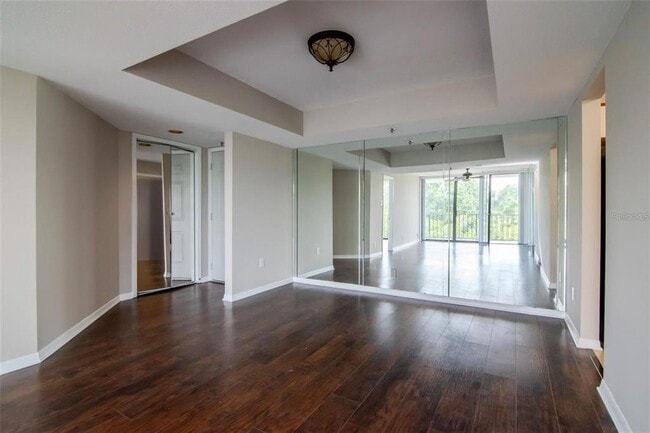 Foto del edificio - 3211 W Swann Ave
