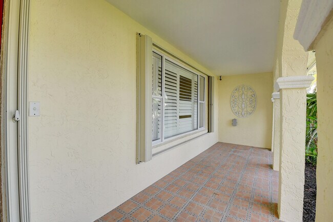 Foto del edificio - 3245 NW 25th Terrace
