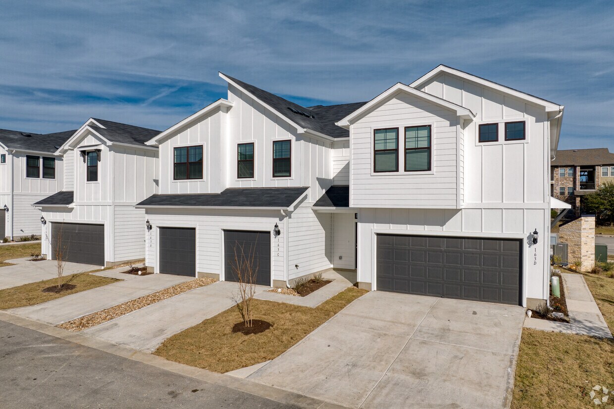 Covey Homes Harvest Meadows Houses for Rent Buda, TX