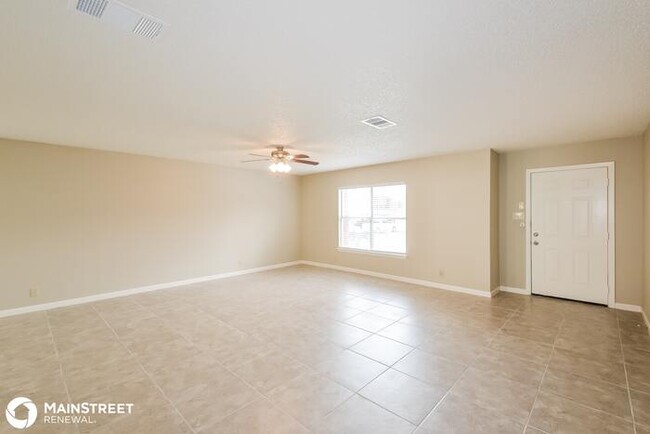 Building Photo - 8007 Manderly Pl, Converse, TX 78109