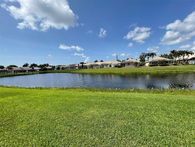 Building Photo - 12827 Hampton Lakes Cir