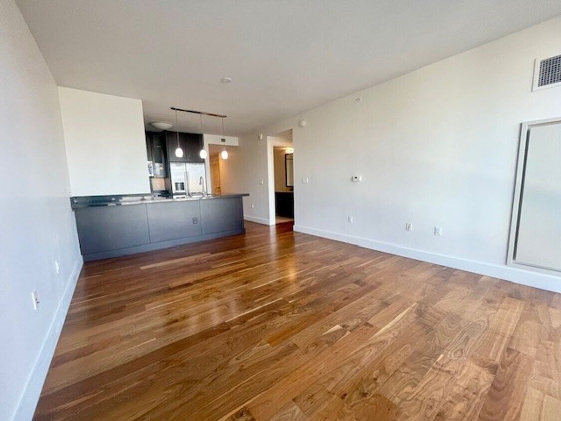 Primary Photo - Waihonua at Kewalo One Bedroom for Rent