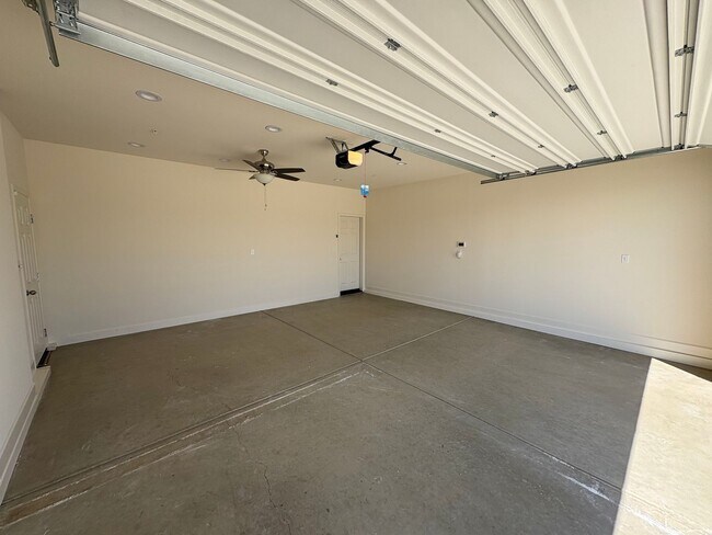 Foto del edificio - 30769 Ashland Rd