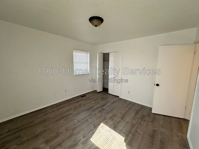 Foto del edificio - 1428 SW 72nd St