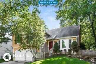 Building Photo - 1039 E Oakview St