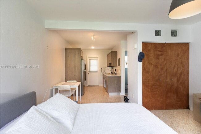 Foto del edificio - 2825 SW 3rd Ave