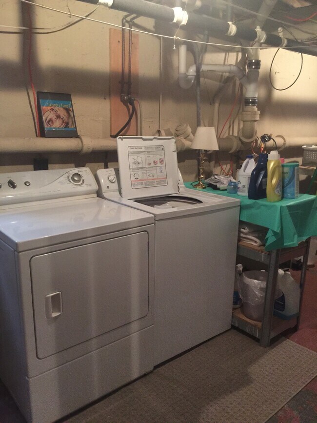 Foto del edificio - 308 Main St