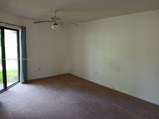 Building Photo - 9937 Nob Hill Ct
