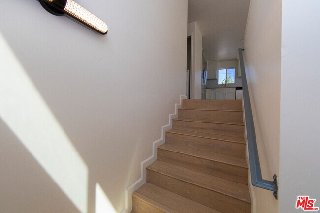 Foto del edificio - 7834 Flight Ave