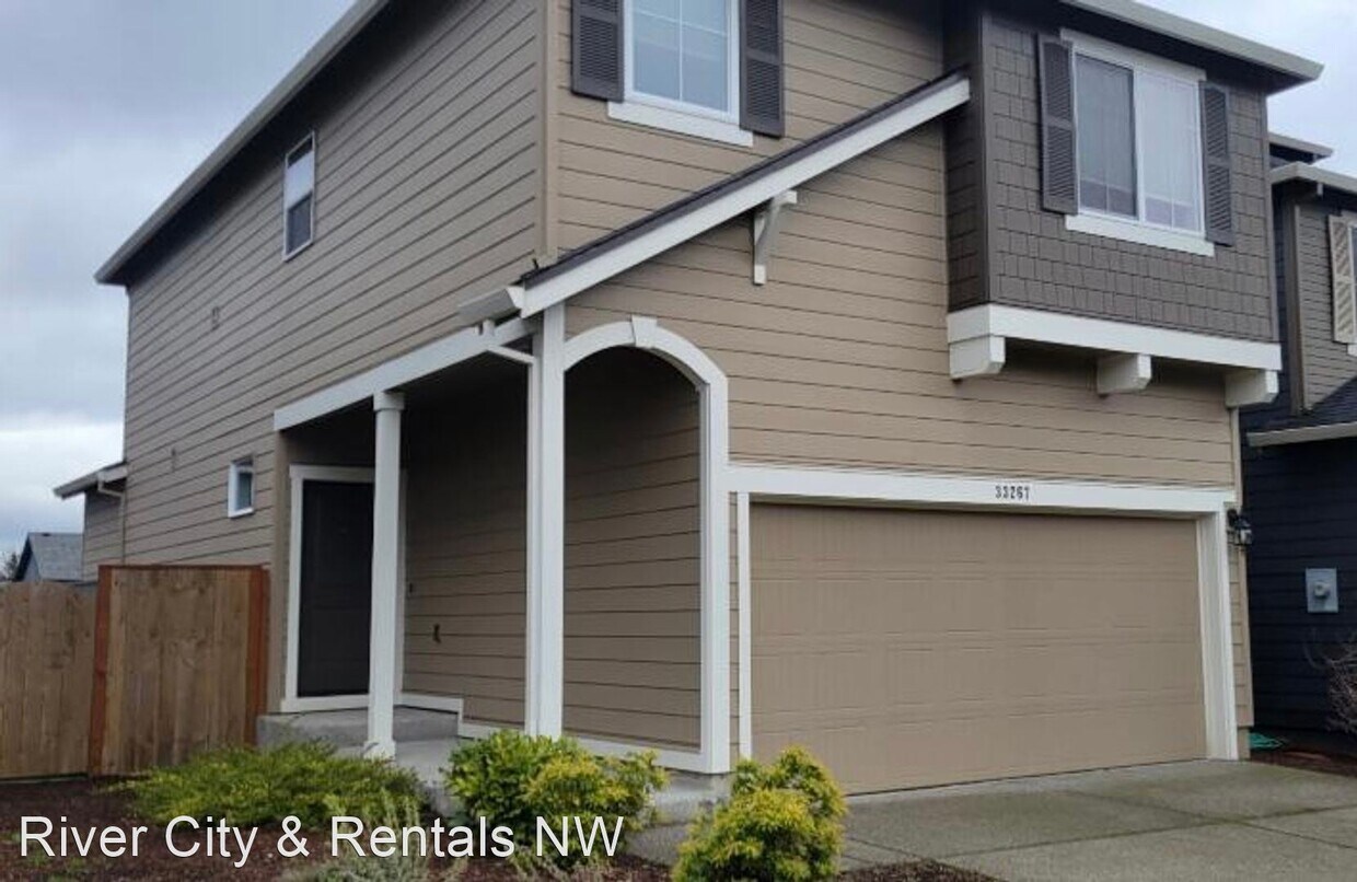 3 br, 2.5 bath House 33267 Havlik Dr House Rental in Scappoose, OR