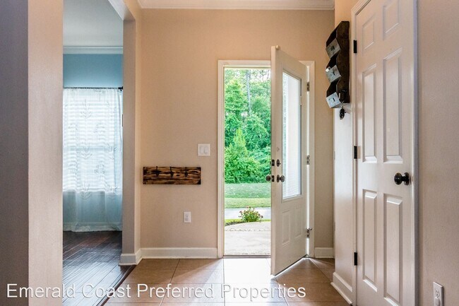 Building Photo - 4 br, 2.5 bath House - 4511 Hermosa Road