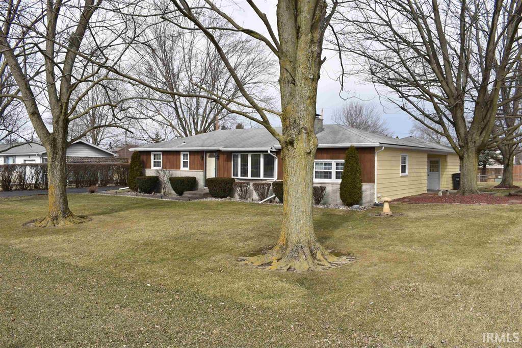 Foto principal - 1532 W Dupont Rd