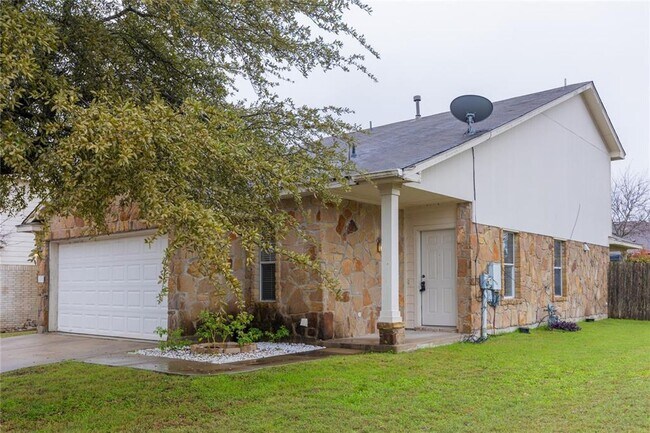 Foto del edificio - Corner Lot 3 Bed / 2.5 Bath in Pflugerville