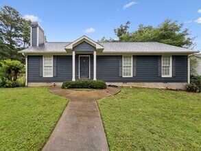 Building Photo - 121 Winthrop Way
