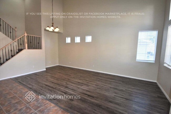 Foto del edificio - 4829 Soaring Springs Ave