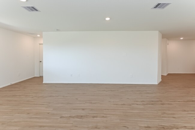 Building Photo - 24215 Becker Hollow Ln