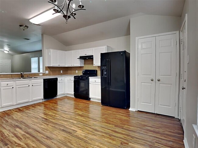 Foto del edificio - 20406 Clydesdale Ridge Dr