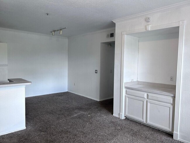Foto del edificio - 2 Bed/1 Bath Apartment within Madison at M...
